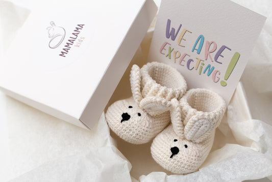 Pregnancy announcement bunny off white booties gift box