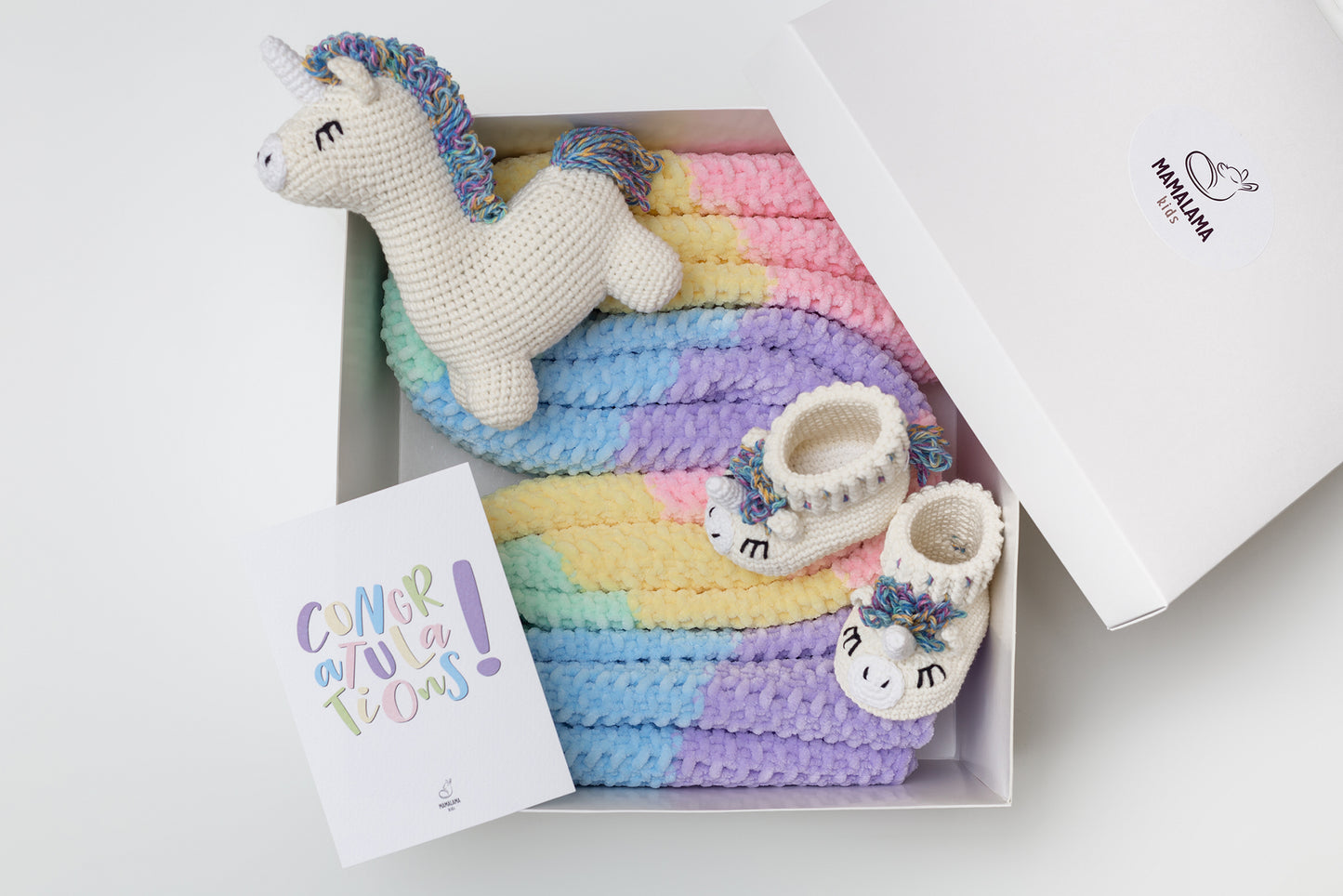 Baby shower gift set Unicorn toy, booties and blanket pregnancy gift box