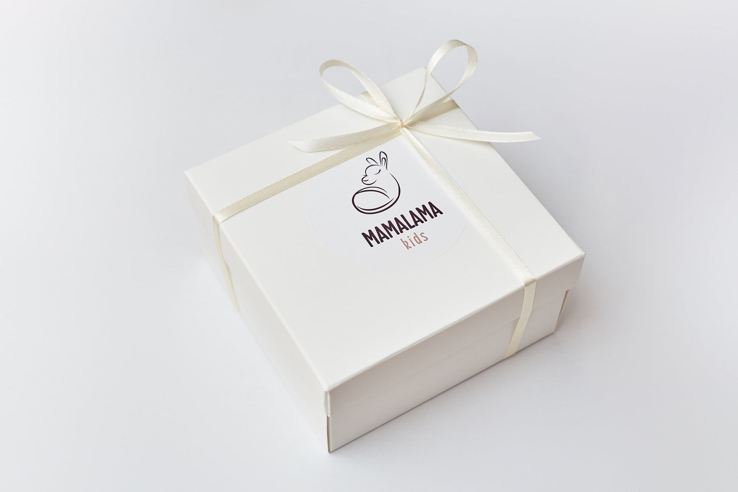 Llama toy & blanket & booties pregnancy gift box